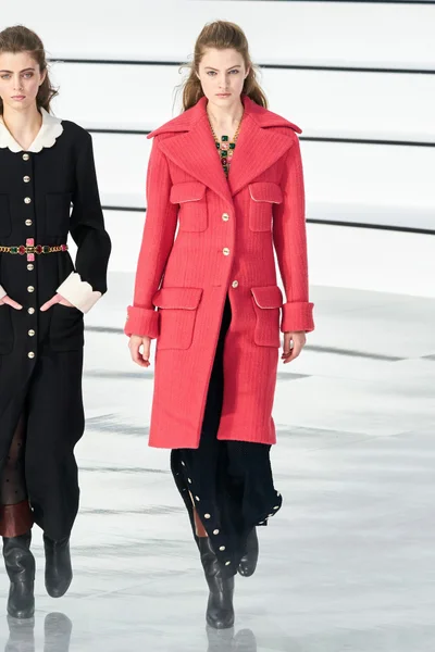 Look 6